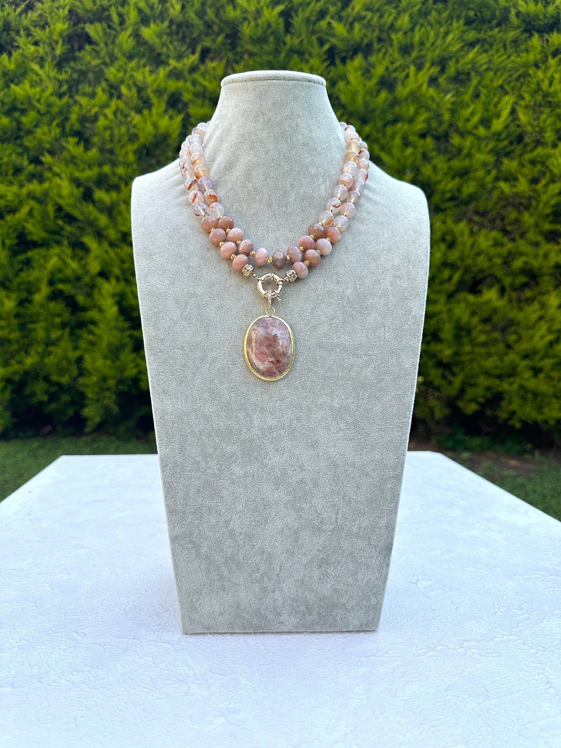 Agate Necklace, Handmade Sun Stone Jewelry, Unique Birthday Gift for Wife, Big Bold Statement Necklace, Summer Jewelry, Pink Gemstone Jewel
